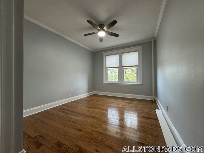 1263 Commonwealth Ave in Boston, MA - Building Photo - Building Photo