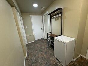 3788 Howden Dr in Nanaimo, BC - Building Photo - Building Photo