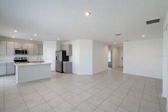 5527 Tranquila Ln in Davenport, FL - Building Photo - Building Photo