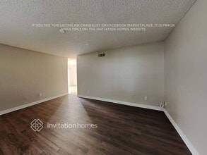 1597 Tumbleweed Way in San Bernardino, CA - Foto de edificio - Building Photo