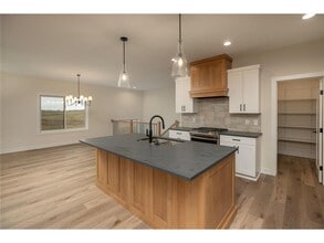 301 Somerby Pkwy NE in Byron, MN - Building Photo - Building Photo