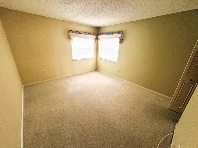 3940 Inverrary Blvd in Lauderhill, FL - Building Photo - Building Photo