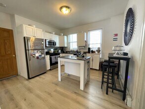 62 Montcalm Ave, Unit 1 in Boston, MA - Building Photo - Building Photo