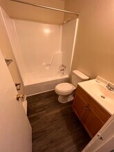 9 N Fern Ave in Highland Springs, VA - Building Photo - Building Photo