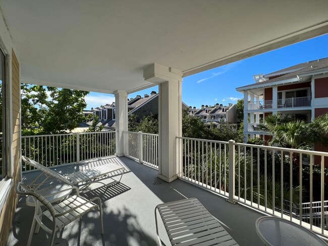 property at 9100 Baytowne Wharf Blvd