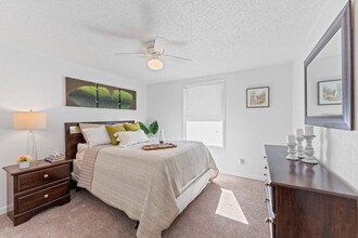 1200 Beville Rd in Daytona Beach, FL - Building Photo - Building Photo