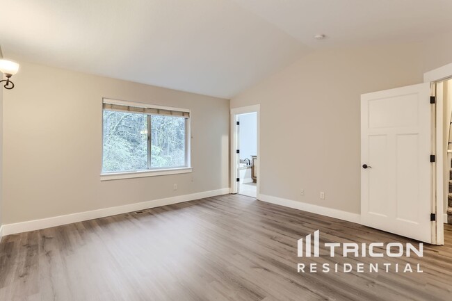 1248 SW Binford Lake Pkwy