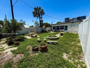 5160 SW 26th Ave in Fort Lauderdale, FL - Building Photo - Building Photo