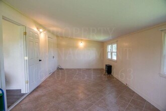 2041 Cr 5300 in Coffeyville, KS - Building Photo - Building Photo