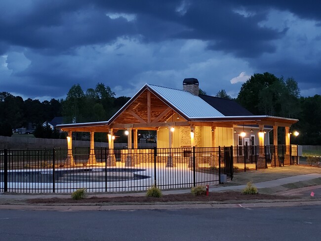 Woodland Springs Townhomes I Luxury Townho... in Gray, GA - Building Photo - Building Photo