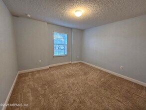 3049 Morning Lk Ct in Green Cove Springs, FL - Building Photo - Building Photo