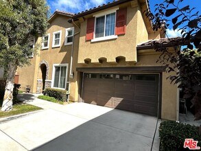 3653 W Luther Ln in Inglewood, CA - Building Photo - Building Photo