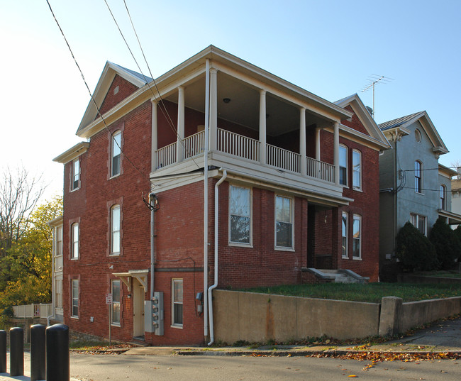 1021 Court St in Lynchburg, VA - Building Photo - Building Photo