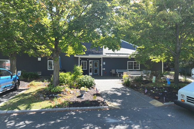 Branson Manor Senior Apartments