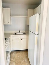 2220 Dinwiddie Rd in Virginia Beach, VA - Building Photo - Building Photo
