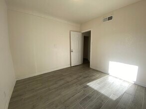 2805 Grant Ave in El Paso, TX - Building Photo - Building Photo