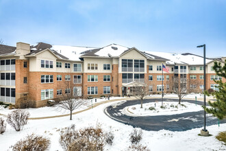 Summerhill of Maplewood in Maplewood, MN - Building Photo - Primary Photo