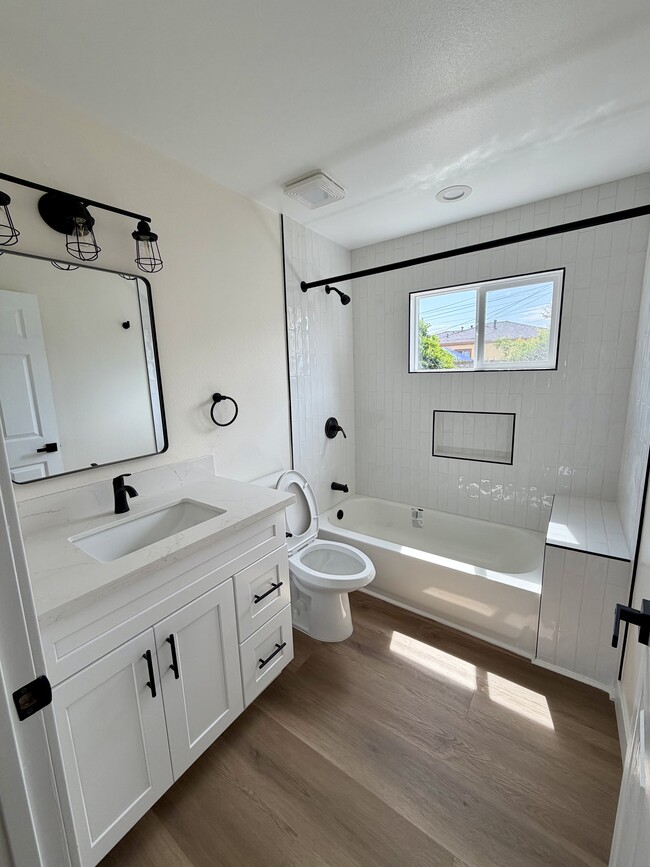 8965 San Juan Ave in South Gate, CA - Building Photo - Building Photo