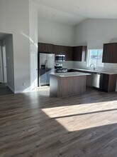 5210 Endicott Dr in Caldwell, ID - Building Photo - Building Photo