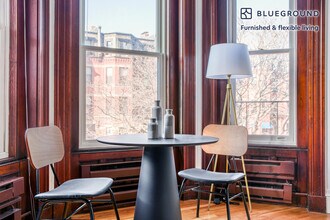 230 Newbury St in Boston, MA - Building Photo - Building Photo