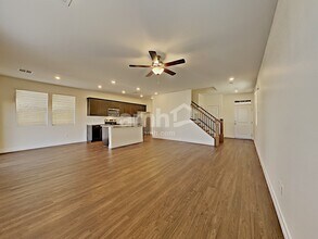 5815 Petronius St in Las Vegas, NV - Building Photo - Building Photo