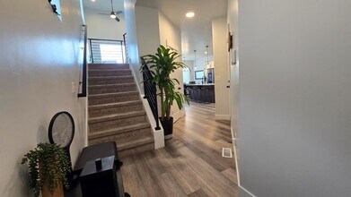13519 Langdon Dr in Herriman, UT - Foto de edificio - Building Photo
