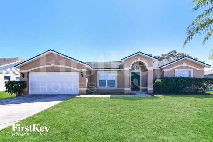 5615 Hamlin Close Rd in Davenport, FL - Building Photo