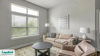 18101 Point Lookout Dr in Houston, TX - Building Photo