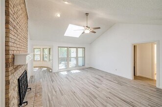 4521 Grey Dawn Dr in Arlington, TX - Building Photo - Building Photo