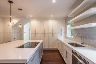 640 Puerta Ave in Coral Gables, FL - Building Photo - Building Photo