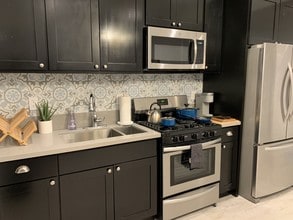 539 N Spaulding Ave in Los Angeles, CA - Foto de edificio - Building Photo