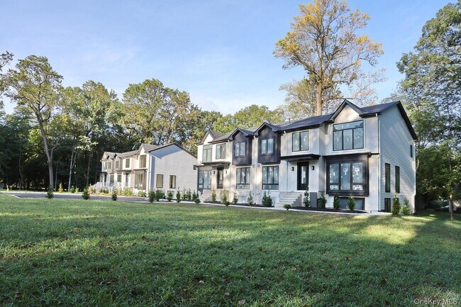619 Union Rd in Spring Valley, NY - Building Photo - Building Photo