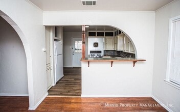 2615 45th St in Lubbock, TX - Building Photo - Building Photo