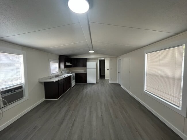 678 Denton Blvd NW in Fort Walton Beach, FL - Building Photo - Building Photo