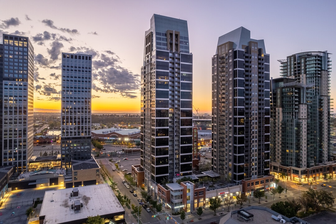 NUERA in Calgary, AB - Building Photo