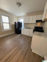 520 Fiot Ave in Bethlehem, PA - Building Photo - Building Photo