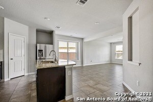 7820 Belmont Vly in San Antonio, TX - Building Photo - Building Photo