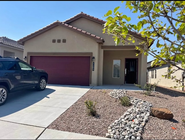 property at 4205 Via De Ventura