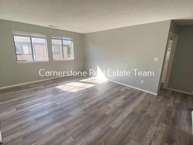 2627 E Uintah St in Colorado Springs, CO - Building Photo - Building Photo