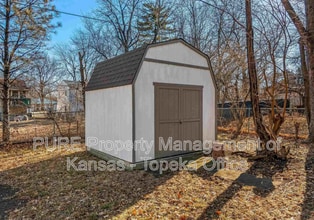 924 SW Watson Ave in Topeka, KS - Building Photo - Building Photo