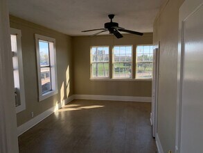718 Kinney St in Corpus Christi, TX - Building Photo - Building Photo