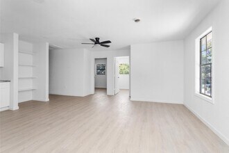 16016 Green Manor Dr in Humble, TX - Building Photo - Building Photo