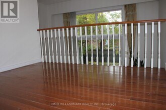 254 Sprucewood Ct in Toronto, ON - Building Photo - Building Photo