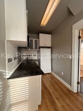 208 Buckeye St in Woodland, WA - Building Photo - Building Photo