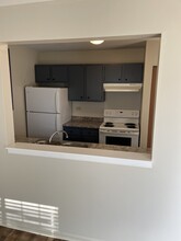 649 Swan Dr in Grayslake, IL - Building Photo - Building Photo