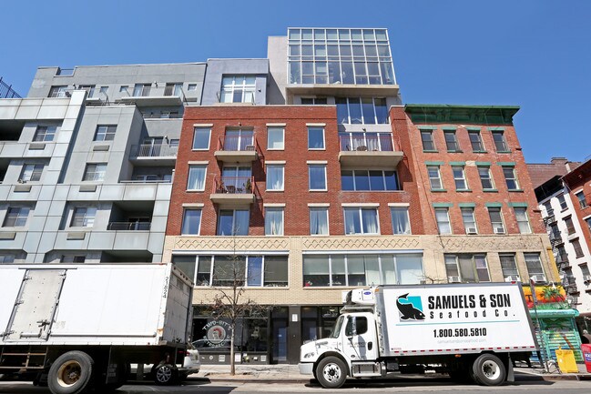 153-155 Essex St in New York, NY - Building Photo - Building Photo