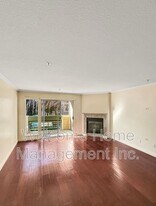 2550 Oak Rd in Walnut Creek, CA - Building Photo