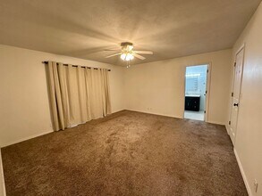 705 Woodlawn St in Marshfield, MO - Building Photo - Building Photo