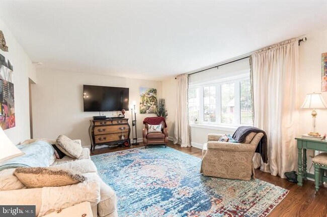 523 Wayne Ave in Pitman, NJ - Building Photo - Building Photo