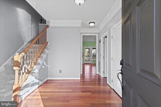 43312 Hagen Ct in Chantilly, VA - Building Photo - Building Photo